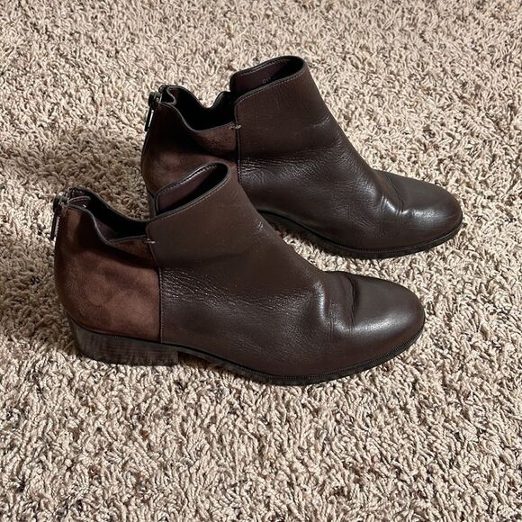COLE HAAN BROWN LEATHER & SUEDE BOOTIE SIZE 8.5 - Picture 3 of 5